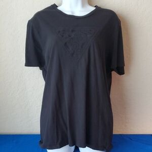 4/$20 Guess XL Black T-Shirt